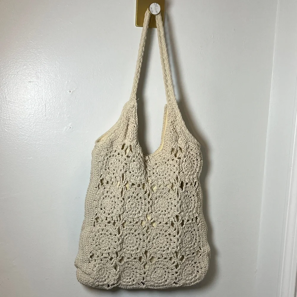 Universal Thread Crocheted Ivory Rosette Coastal Grandma Bohemian Satchel Bag